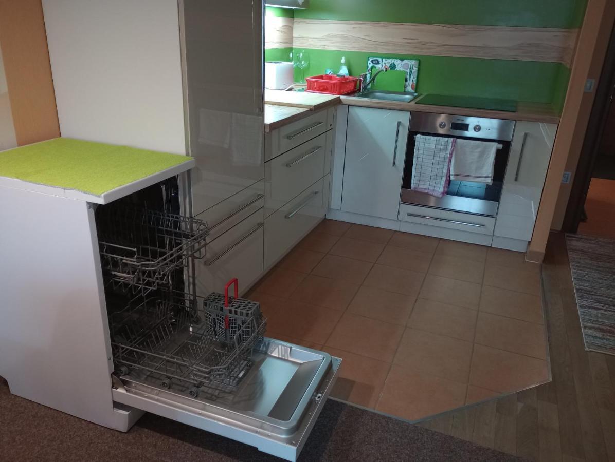 Apartman Rezidence Certovka 2121 Free Parking Garage Karlovy Vary Eksteriør bilde